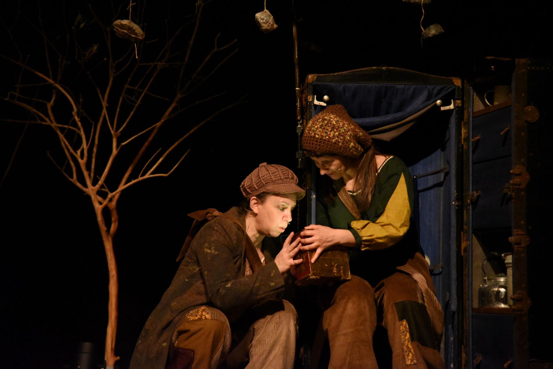 Gran finale della decima edizione della rassegna “Scuole e Famiglie a Teatro” organizzata da Abaco