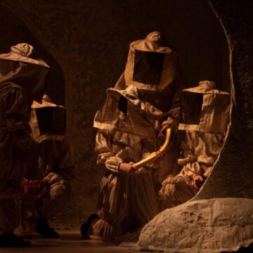 Al FIND 44 organizzato da Maya Inc. arriva la potenza visiva dei Dewey Dell con il capolavoro “Le Sacre du Printemps”